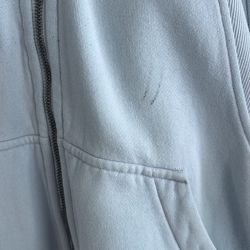 Lululemon scuba hoodie - Picture 2 of 11